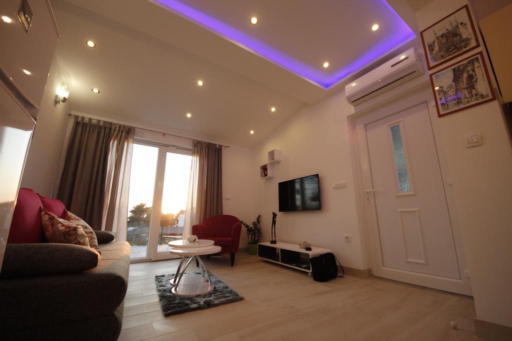 Apartment Golden Dreams Podstrana Luaran gambar