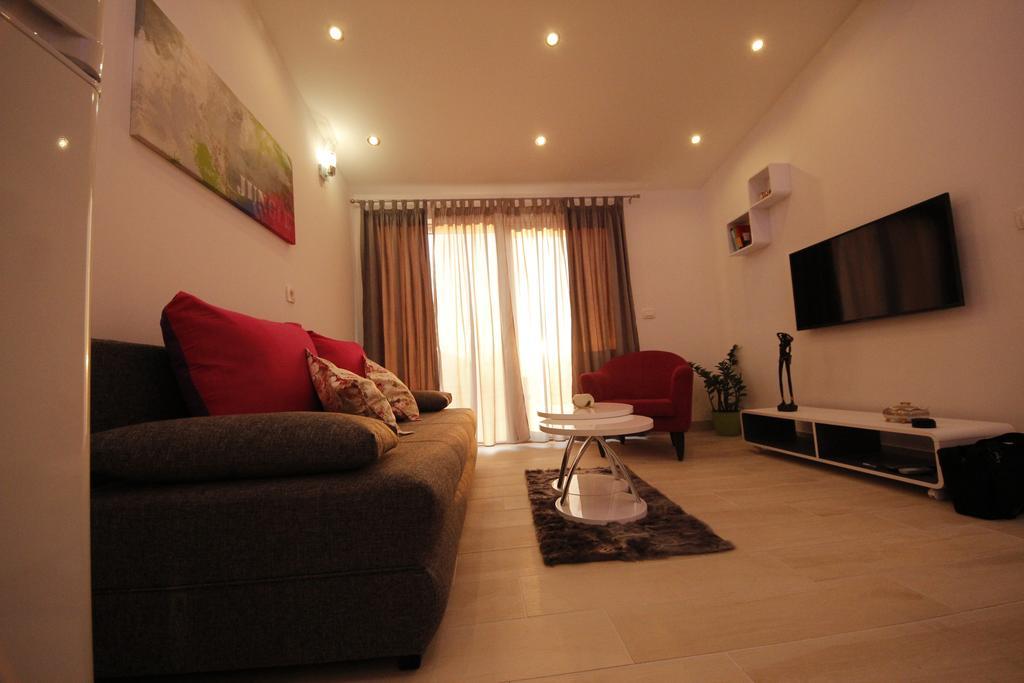 Apartment Golden Dreams Podstrana Luaran gambar