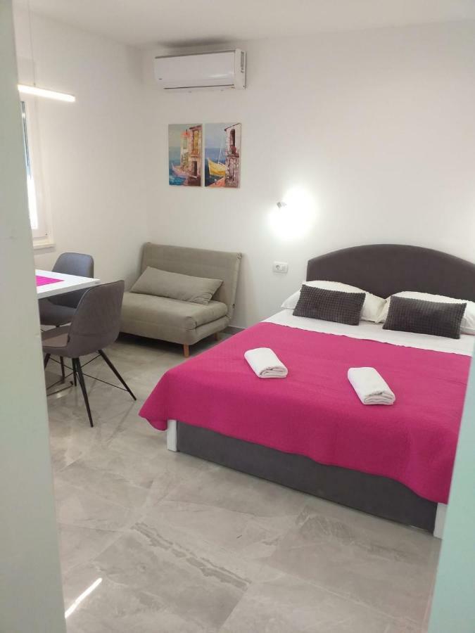 Apartment Golden Dreams Podstrana Luaran gambar